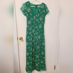 Forever 21 Green Floral Maxi Dress